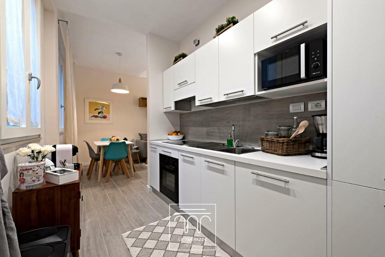Appartement Le Terrazze Sul Cortile à Salernes Extérieur photo